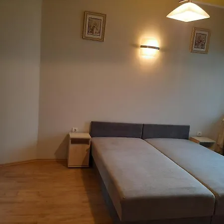 Szent Imre Vendeghaz *