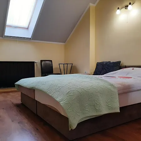 Szent Imre Vendeghaz Guest house Kaposvar